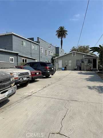 21St, LOS ANGELES, CA 90011