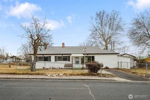 Plum, MOSES LAKE, WA 98837