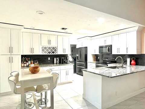 Waterview, PALM SPRINGS, FL 33461