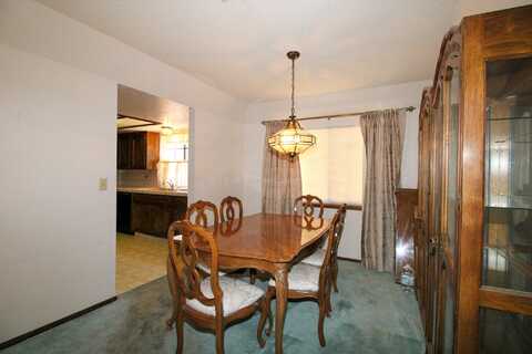 Sachs, LANCASTER, CA 93536