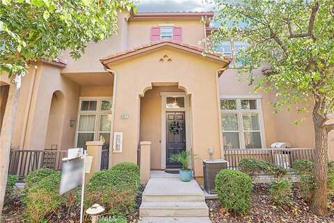 Kendra, ORANGE, CA 92867