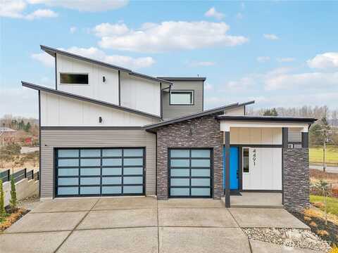 Joyce, AUBURN, WA 98092