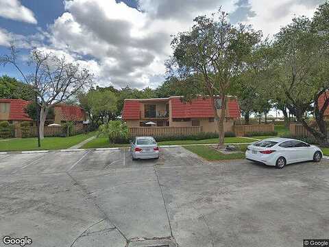 Severn Dr, Boca Raton, FL 33433
