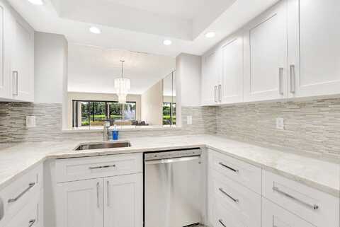 Oak Hill Ln, Delray Beach, FL 33484