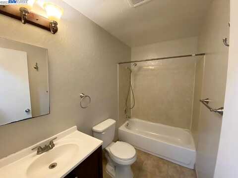 Peppertree Way, Antioch, CA 94509
