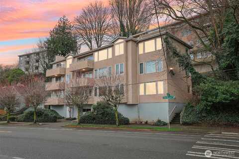 Dexter, SEATTLE, WA 98109