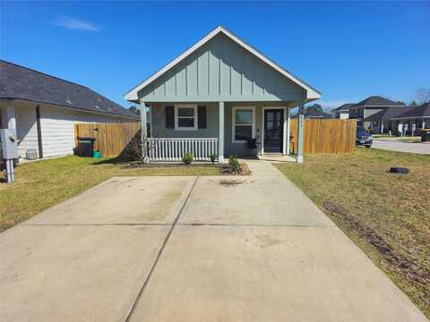 Colleen, CONROE, TX 77306