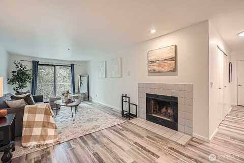 132Nd, BURIEN, WA 98146