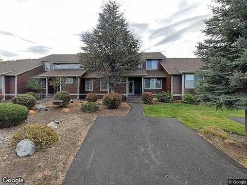 Village, REDMOND, OR 97756