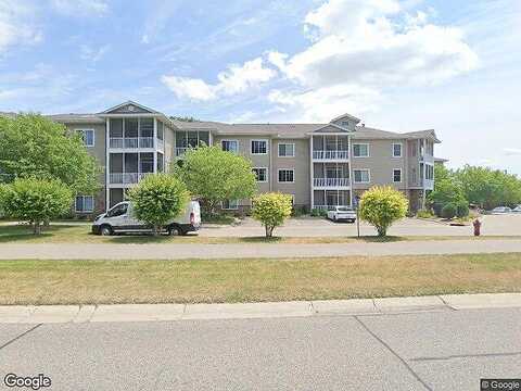 Village, CHASKA, MN 55318