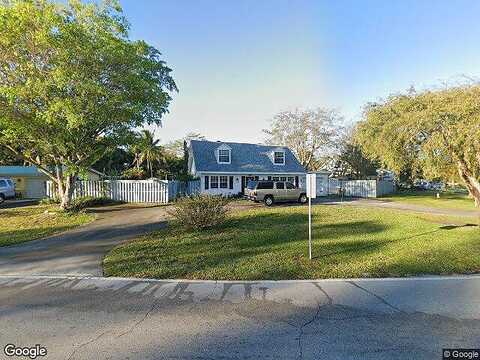 Holly, PALM BEACH GARDENS, FL 33410