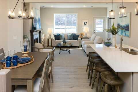 141St, SAVAGE, MN 55378