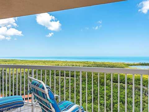 Nicholas Blvd, Naples, FL 34108