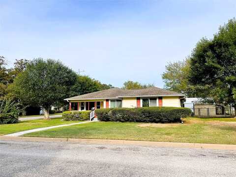 Walnut, LA GRANGE, TX 78945