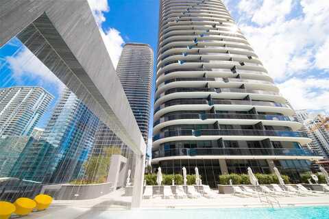 Sw 9Th St, Miami, FL 33130