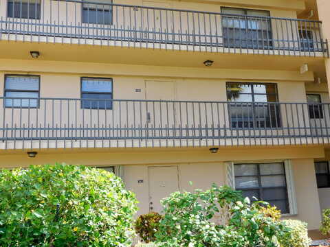 Lucerne Lakes, LAKE WORTH, FL 33467
