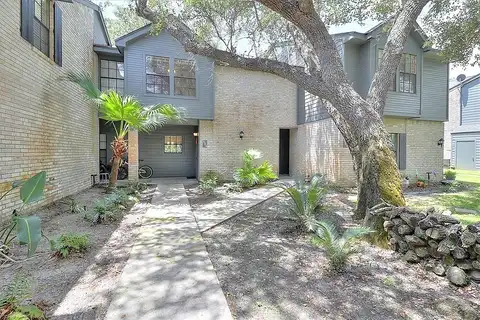 Oak Bay St, Rockport, TX 78382