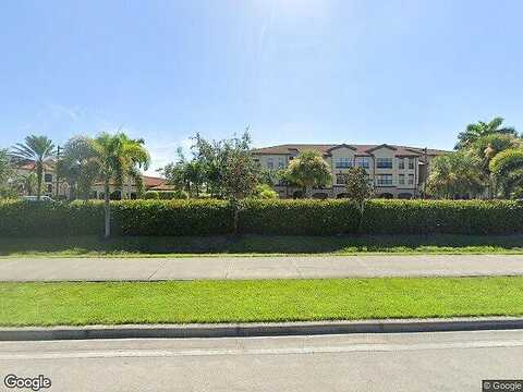 Positano Cir, Naples, FL 34105