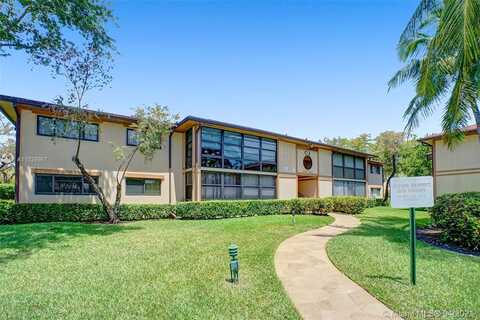 E Clairmont Cir, Tamarac, FL 33321