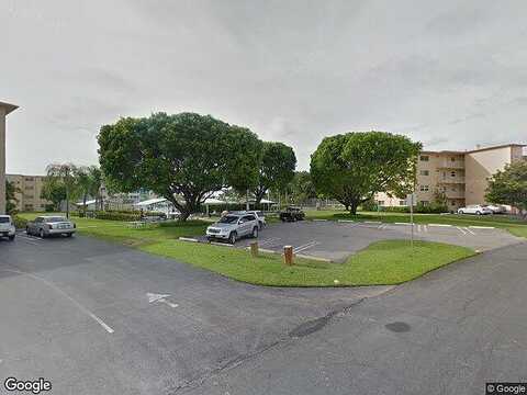 1St, BOYNTON BEACH, FL 33435