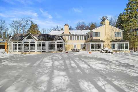 Cedar, MILWAUKEE, WI 53217
