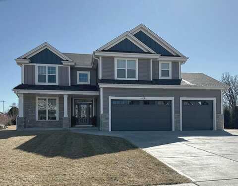 Regees, MUKWONAGO, WI 53149