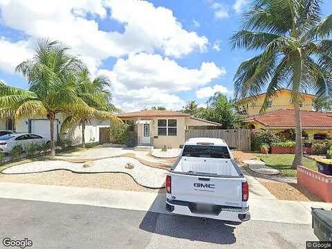 Se 14Th St, Dania, FL 33004