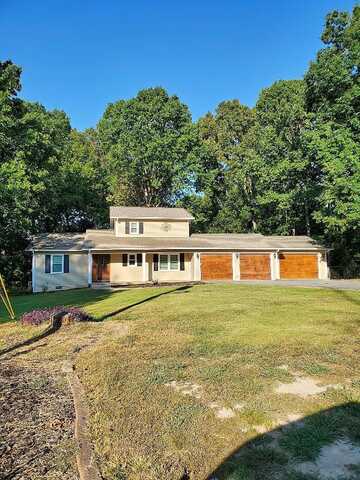 Ellis, CHATSWORTH, GA 30705