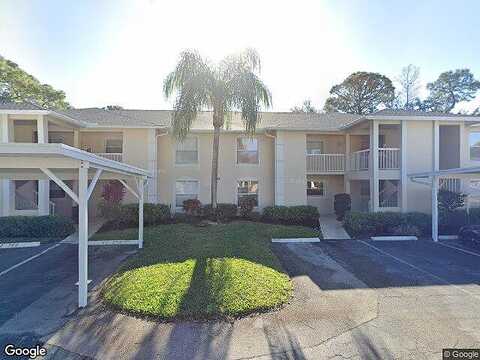 Landover Cir, Naples, FL 34104