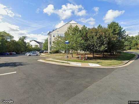 Cedarpost Sq, Ashburn, VA 20147