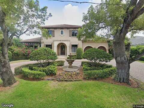18Th, NAPLES, FL 34102