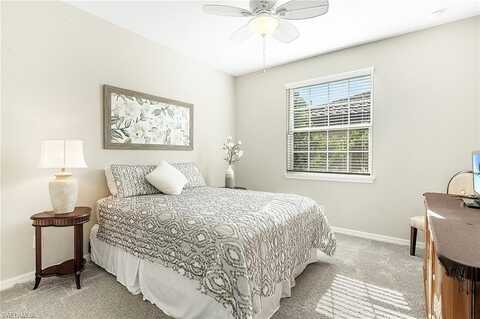 Pocida, NAPLES, FL 34119