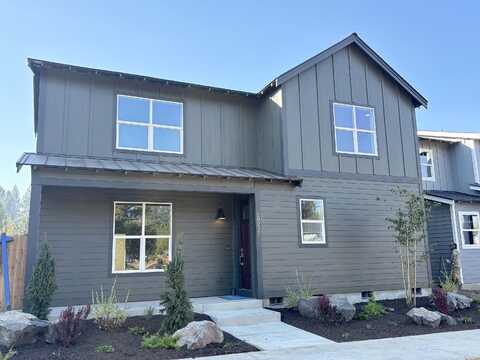 Glen Vista Road, Bend, OR 97703