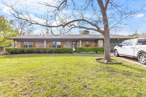 Chevy Chase St., Gladewater, TX 75647
