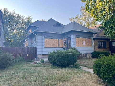 52Nd, MILWAUKEE, WI 53210