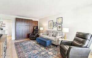 Palmeras, SUN CITY, AZ 85373