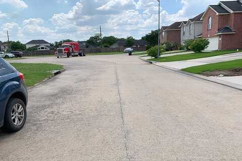 Opatrny Meadows, HOUSTON, TX 77064