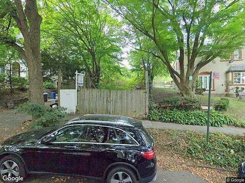 Curzon Road, Richmond Hill, NY 11418