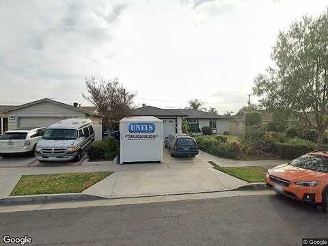 Pounds, WHITTIER, CA 90604