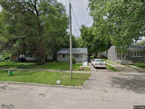 27Th, DES MOINES, IA 50317