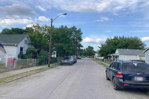 Lee, INDIANAPOLIS, IN 46221