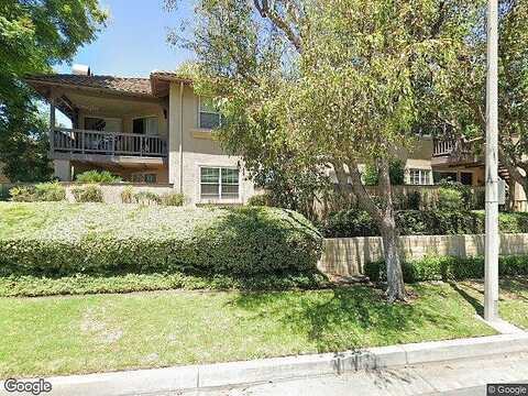 Savanna, TUSTIN, CA 92782
