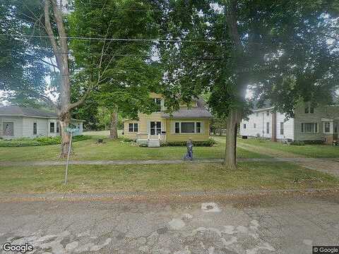 Williams St, bellevue, MI 49021