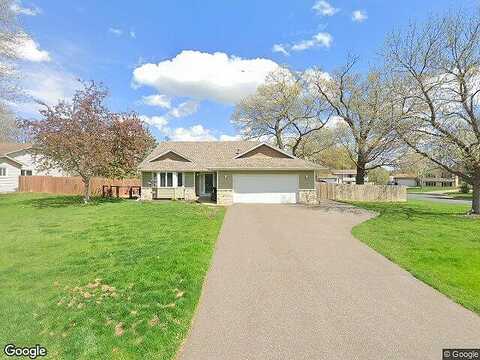Xavis, ANDOVER, MN 55304