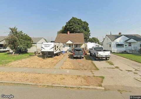 Courtland, SPOKANE, WA 99207