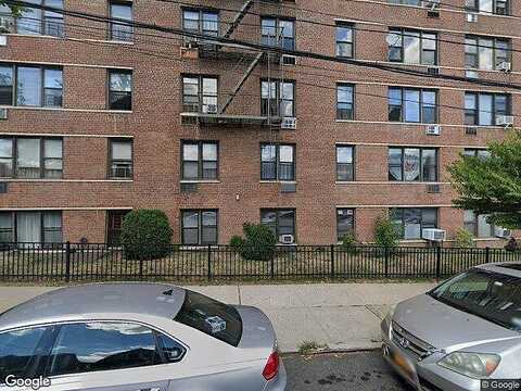 Lincoln Ave 6J, Staten Island, NY 10306