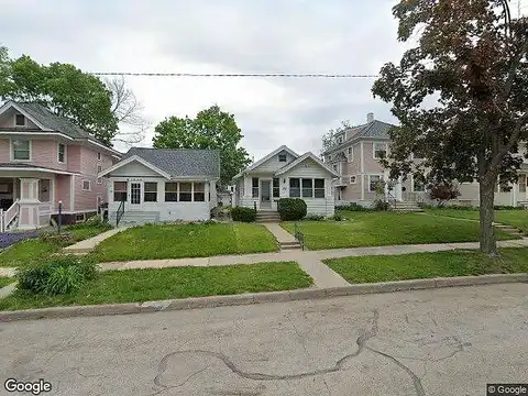 Blake, CEDAR RAPIDS, IA 52403