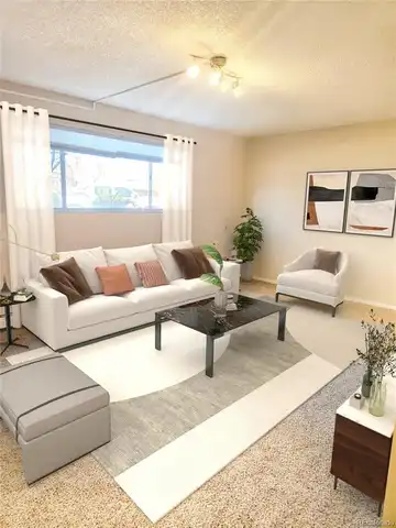 S Brentwood Street, Lakewood, CO 80226