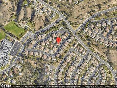 Nicole, YORBA LINDA, CA 92887