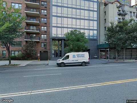 96Th, NEW YORK, NY 10128